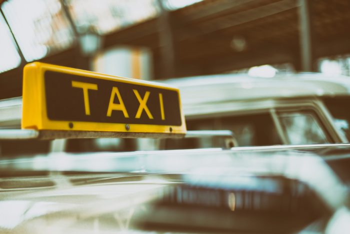 V Česku se daří také alternativním "taxislužbám", jako jsou Uber nebo Liftago.