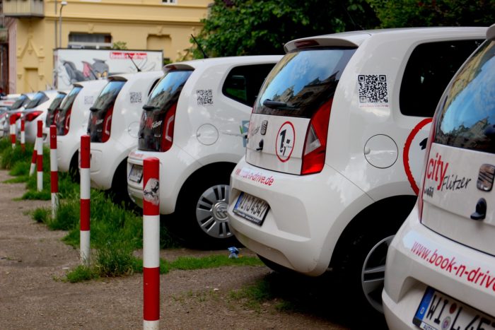 Čím dál více lidí využívá alternativní "taxislužby.