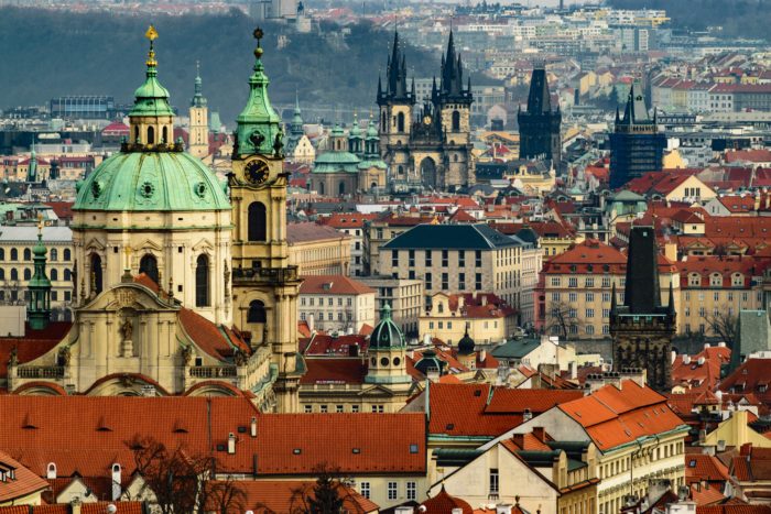 Výše daně z nemovitosti v Praze bude odlišná od té, kterou odvádíte v jiné, menší obci.